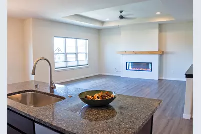 534  Foxfield Rd, Oregon, WI 53575 - Photo 6