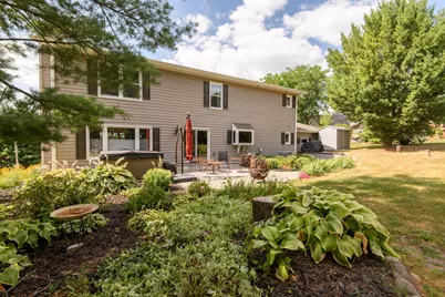 W5247  Plantation Rd, Sugar Creek, WI 53121 - Photo 6