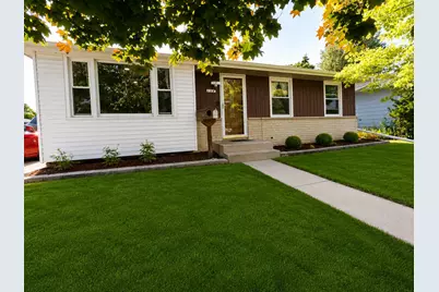 2928 S 21st St, Sheboygan, WI 53081 - Photo 1