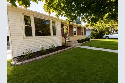2928 S 21st St, Sheboygan, WI 53081 - Photo 36