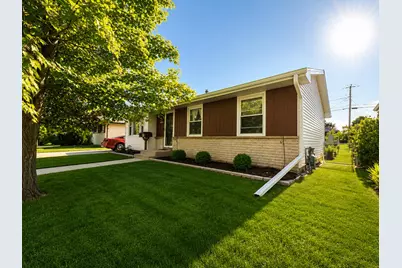 2928 S 21st St, Sheboygan, WI 53081 - Photo 2
