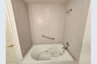 418 E 3rd Ave, Elkhorn, WI 53121 - Photo 14