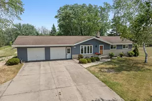 414 N 6th St, Reedsville, WI 54230 - Photo 28