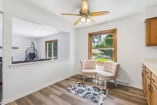 N78W15289 Haymeadow Rd, Menomonee Falls, WI 53051 - Photo 14