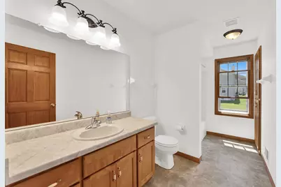 9505 N Michael Ct, Milwaukee, WI 53224 - Photo 20