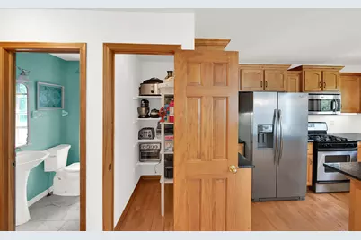 9505 N Michael Ct #9493, Milwaukee, WI 53224 - Photo 22