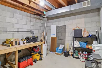 2800  Berkshire Dr, Waukesha, WI 53188 - Photo 32