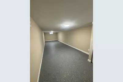 5525 N Long Island Dr, Milwaukee, WI 53209 - Photo 22