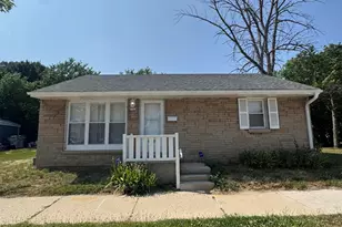 5525 N Long Island Dr, Milwaukee, WI 53209 - Photo 1