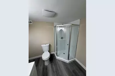 5525 N Long Island Dr, Milwaukee, WI 53209 - Photo 26