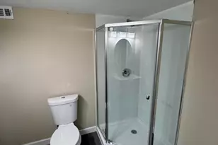 5525 N Long Island Dr, Milwaukee, WI 53209 - Photo 26