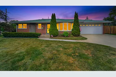 704  Roosevelt Ave, Racine, WI 53406 - Photo 36