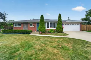 704 Roosevelt Ave, Racine, WI 53406 - Photo 30