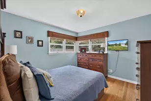 704 Roosevelt Ave, Racine, WI 53406 - Photo 12