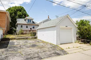 2322 S 63rd St, West Allis, WI 53219 - Photo 30