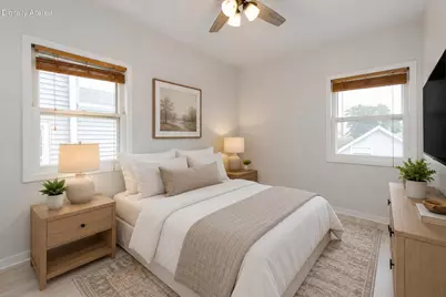 2322 S 63rd St, West Allis, WI 53219 - Photo 10