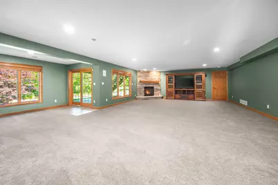 W171N5517  Autumn View Ln, Menomonee Falls, WI 53051 - Photo 18