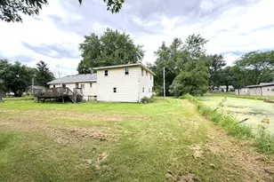9739 269th Ave, Salem Lakes, WI 53179 - Photo 12