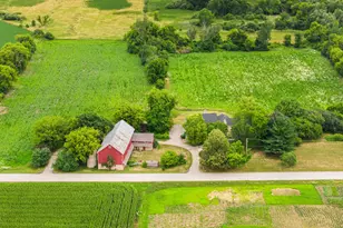 N124W16862 Lovers Ln, Germantown, WI 53022 - Photo 6