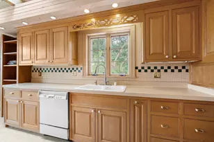 N124W16862 Lovers Ln, Germantown, WI 53022 - Photo 18