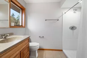 S67W23715 Fernwood Ct, Vernon, WI 53189 - Photo 18