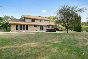 S67W23715 Fernwood Ct, Vernon, WI 53189 - Photo 26