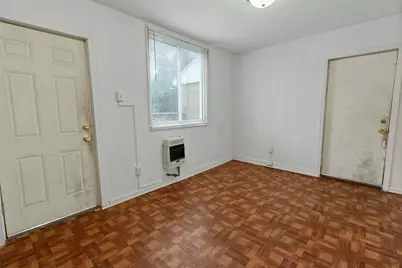 4703 W Villard Ave, Milwaukee, WI 53218 - Photo 10