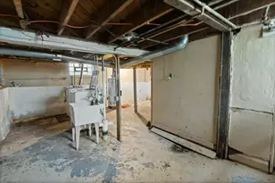 4703 W Villard Ave, Milwaukee, WI 53218 - Photo 14