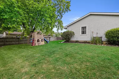 7913  48th Ave, Kenosha, WI 53142 - Photo 36