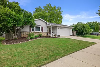 7913  48th Ave, Kenosha, WI 53142 - Photo 2