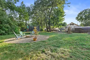 2021 4 Mile Rd, Racine, WI 53402 - Photo 26