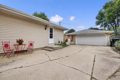 8134 N 66 St, Brown Deer, WI 53223 - Photo 30