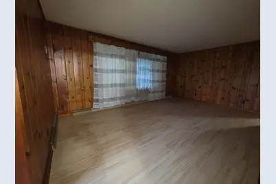 2027  Summit Ave, Waukesha, WI 53188 - Photo 6