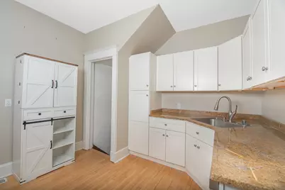 700  Grove Ave, Racine, WI 53405 - Photo 18