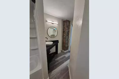 1915  Abbe Hill Dr, Eau Claire, WI 54703 - Photo 14