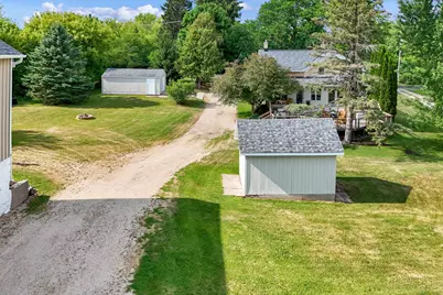 4827  Beaver Dam Rd, Barton, WI 53090 - Photo 36