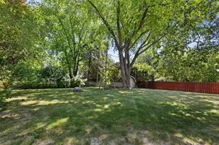 5429 Erie St, Racine, WI 53402 - Photo 4