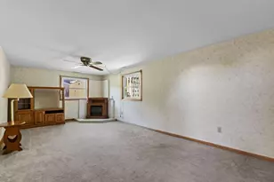 5429 Erie St, Racine, WI 53402 - Photo 26