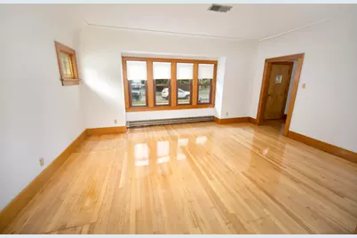 2152 N 58th St, Milwaukee, WI 53208 - Photo 6