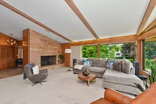 410 Oak Hill Rd, Walworth, WI 53184 - Photo 8