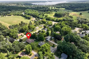 410 Oak Hill Rd, Walworth, WI 53184 - Photo 2