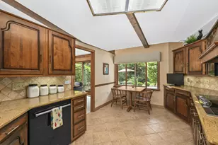 410 Oak Hill Rd, Walworth, WI 53184 - Photo 16