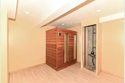 11042 W Villa Ave, Milwaukee, WI 53224 - Photo 40