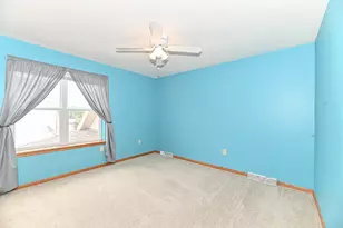 11042 W Villa Ave, Milwaukee, WI 53224 - Photo 32