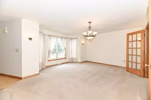 11042 W Villa Ave, Milwaukee, WI 53224 - Photo 4
