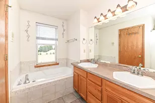 11042 W Villa Ave, Milwaukee, WI 53224 - Photo 26