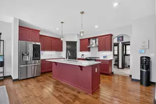 5252 Main St, Pleasant Prairie, WI 53158 - Photo 16
