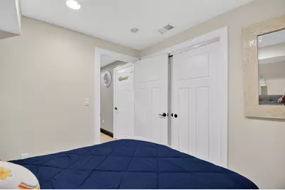 5252  Main St, Pleasant Prairie, WI 53158 - Photo 40