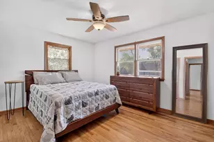 586 Oak St, Burlington, WI 53105 - Photo 16