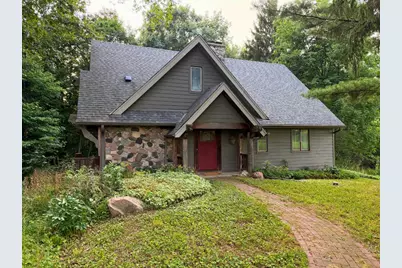W340N9005  Townline Rd, Lac La Belle, WI 53066 - Photo 1